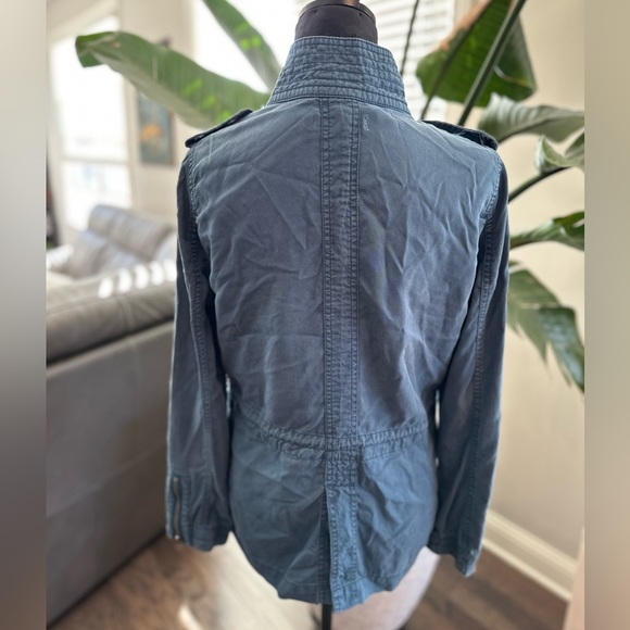 For the Republic Aqua Blue Utility Multiple Pockets Zip front closure Size S - Picture 5 of 10